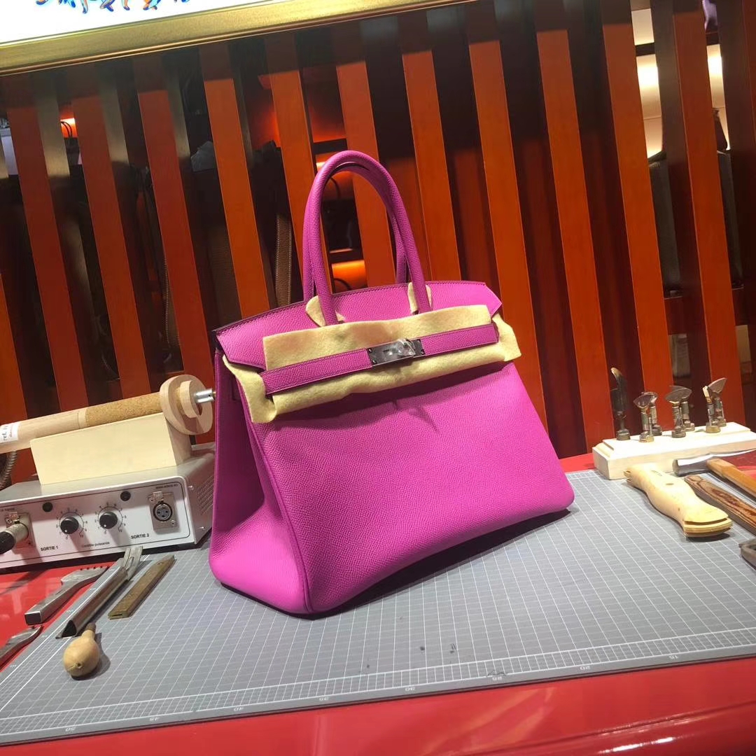 爱马仕铂金包价格 Hermes Birkin30CM 9I玉兰粉原厂Epsom牛皮 银扣