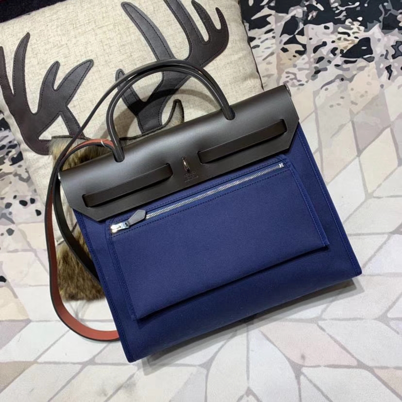 爱马仕新款包包 Hermes Herbag31CM 马鞍皮拼帆布宝石蓝手提单肩斜挎包