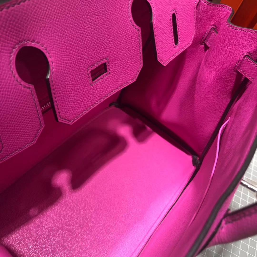 爱马仕铂金包价格 Hermes Birkin30CM 9I玉兰粉原厂Epsom牛皮 银扣