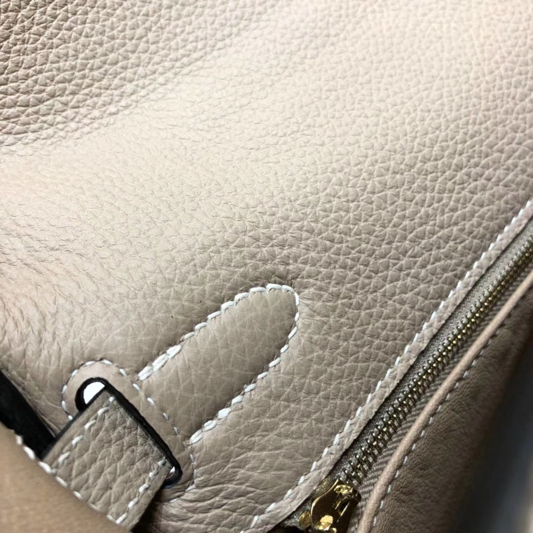 爱马仕凯莉包尺寸 Hermes Kelly32CM 浅灰色原厂御用小牛皮 金扣