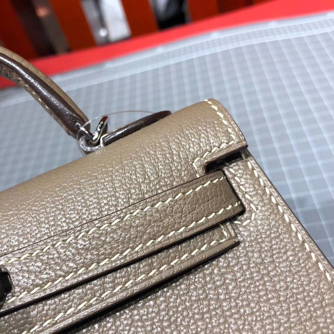 Hermes Minikelly2代 爱马仕大象灰顶级山羊皮迷你凯莉包2代晚宴手包 银扣