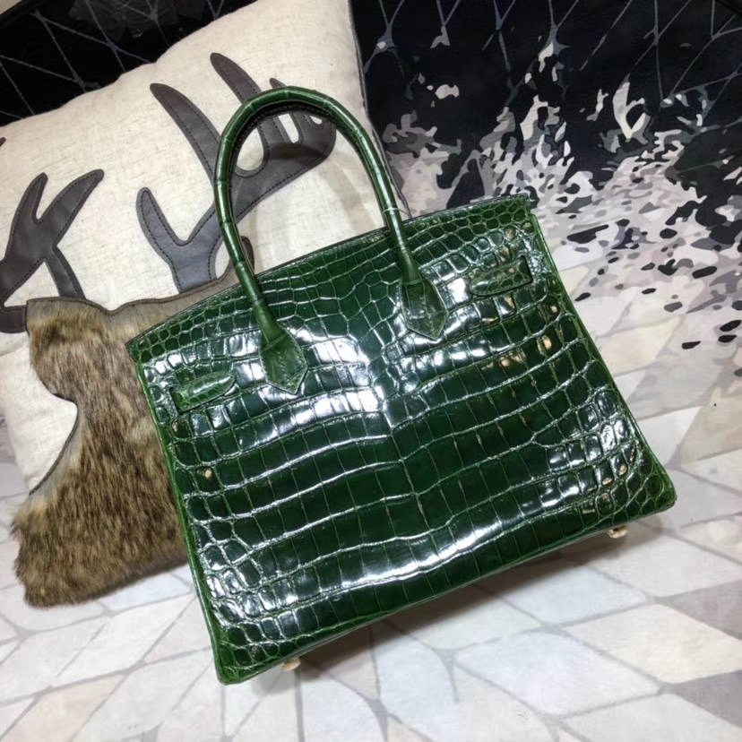 爱马仕女包价格 Hermes Birkin30CM 祖母绿亮光尼罗鳄鱼皮铂金包 金扣