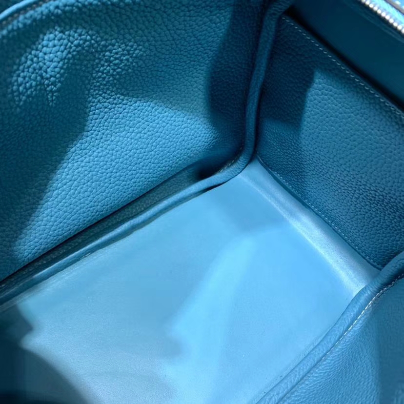 爱马仕包包官网 Hermes Lindy26CM 牛仔蓝原厂Togo牛皮琳迪包 金扣