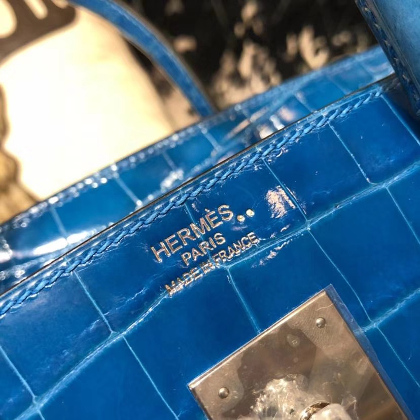 Hermes Birkin30CM 爱马仕希腊蓝亮光尼罗鳄鱼皮铂金包 银扣