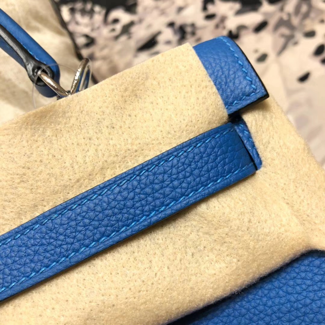 Hermes包包官网 爱马仕希腊蓝原厂御用Togo牛皮凯莉包Kelly32CM 银扣