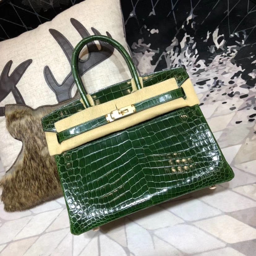爱马仕女包价格 Hermes Birkin30CM 祖母绿亮光尼罗鳄鱼皮铂金包 金扣