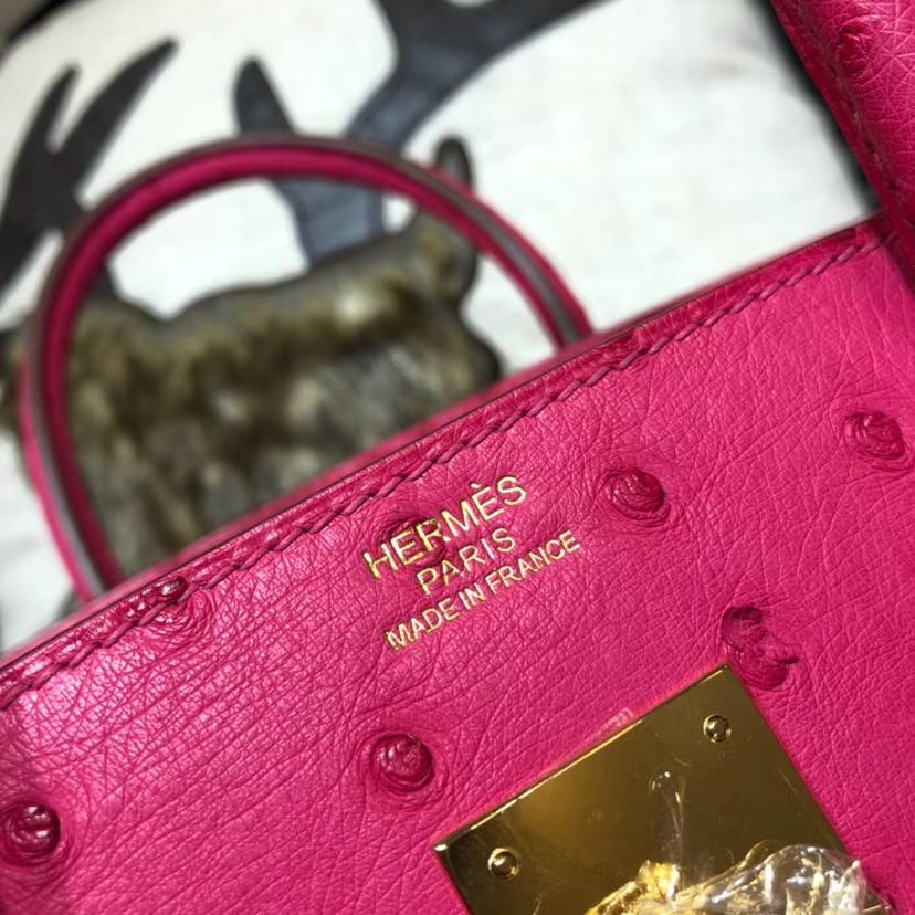 广州包包批发 Hermes爱马仕桃红色南非鸵鸟皮铂金包Birkin30CM 金扣