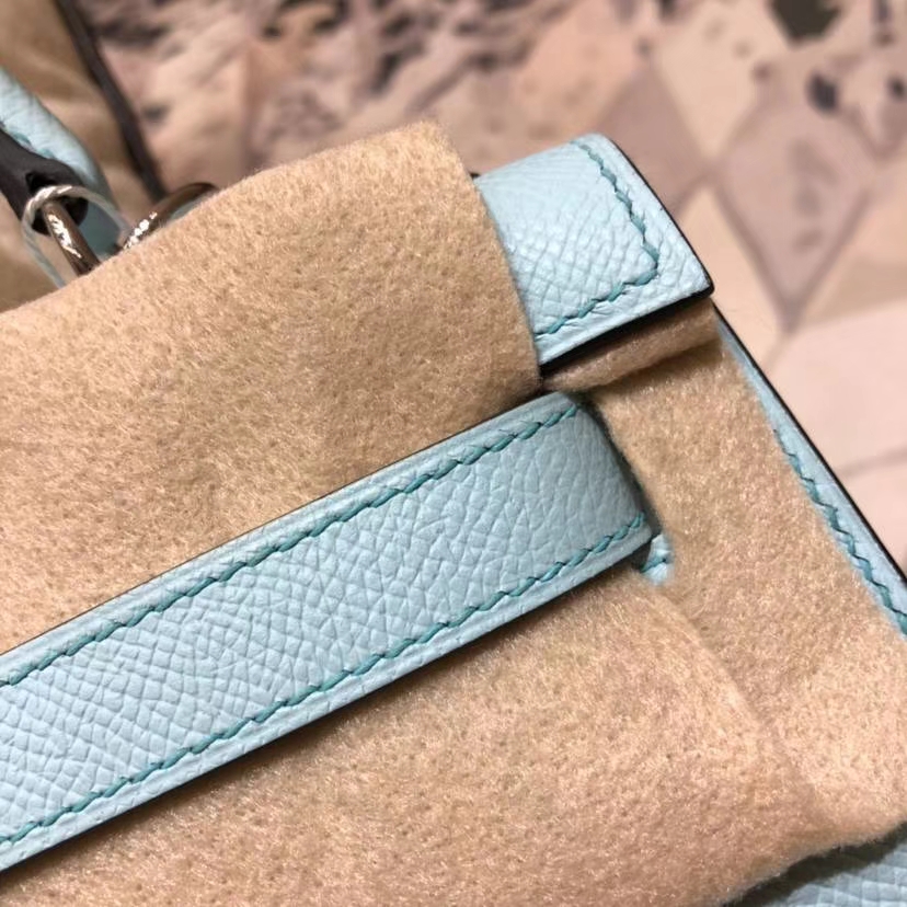 爱马仕Kelly包包 Hermes马卡龙蓝顶级Epsom牛皮凯莉包Kelly28CM 银扣