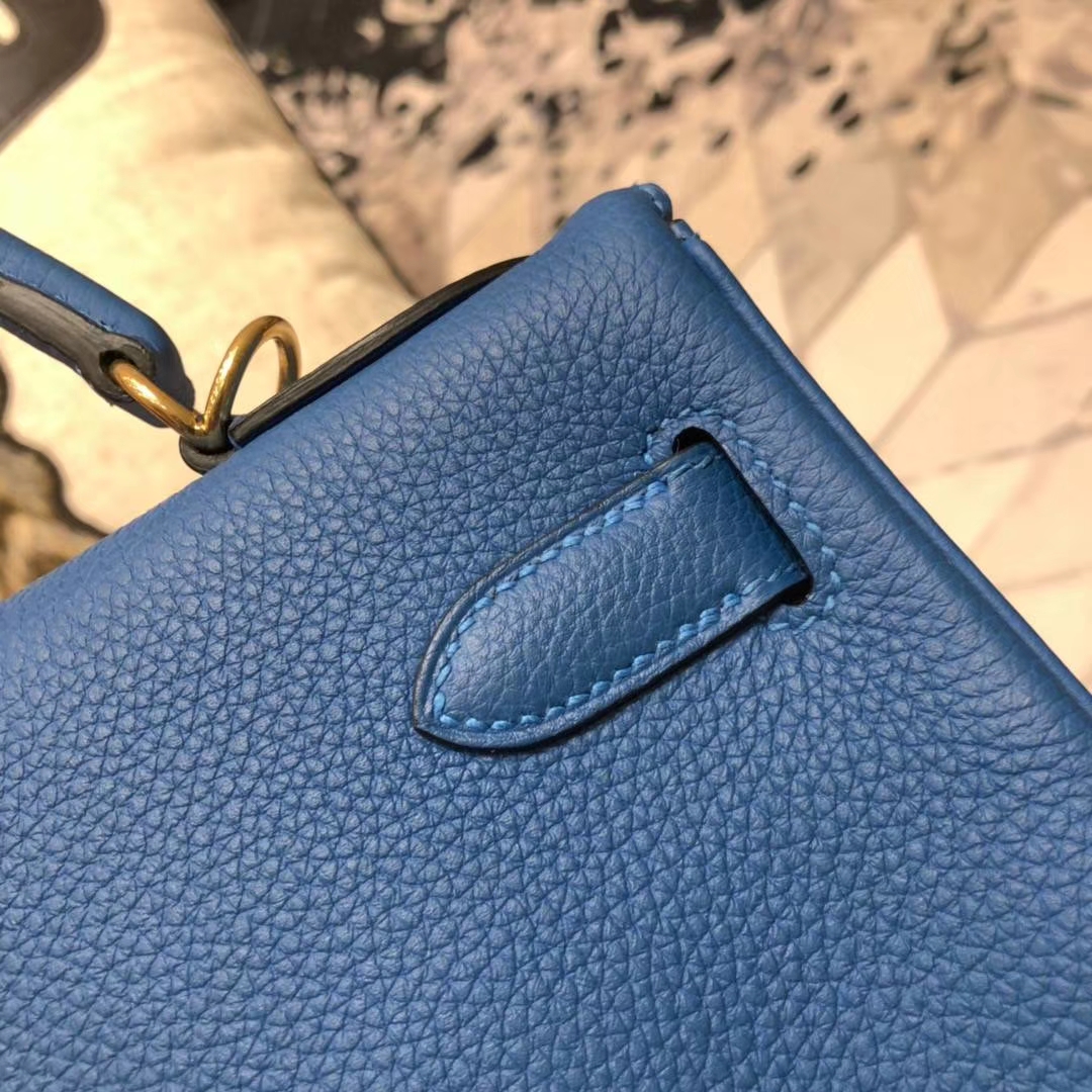 爱马仕凯莉包价格 Hermes Kelly32CM 希腊蓝原厂御用小牛皮Kelly女包 金扣