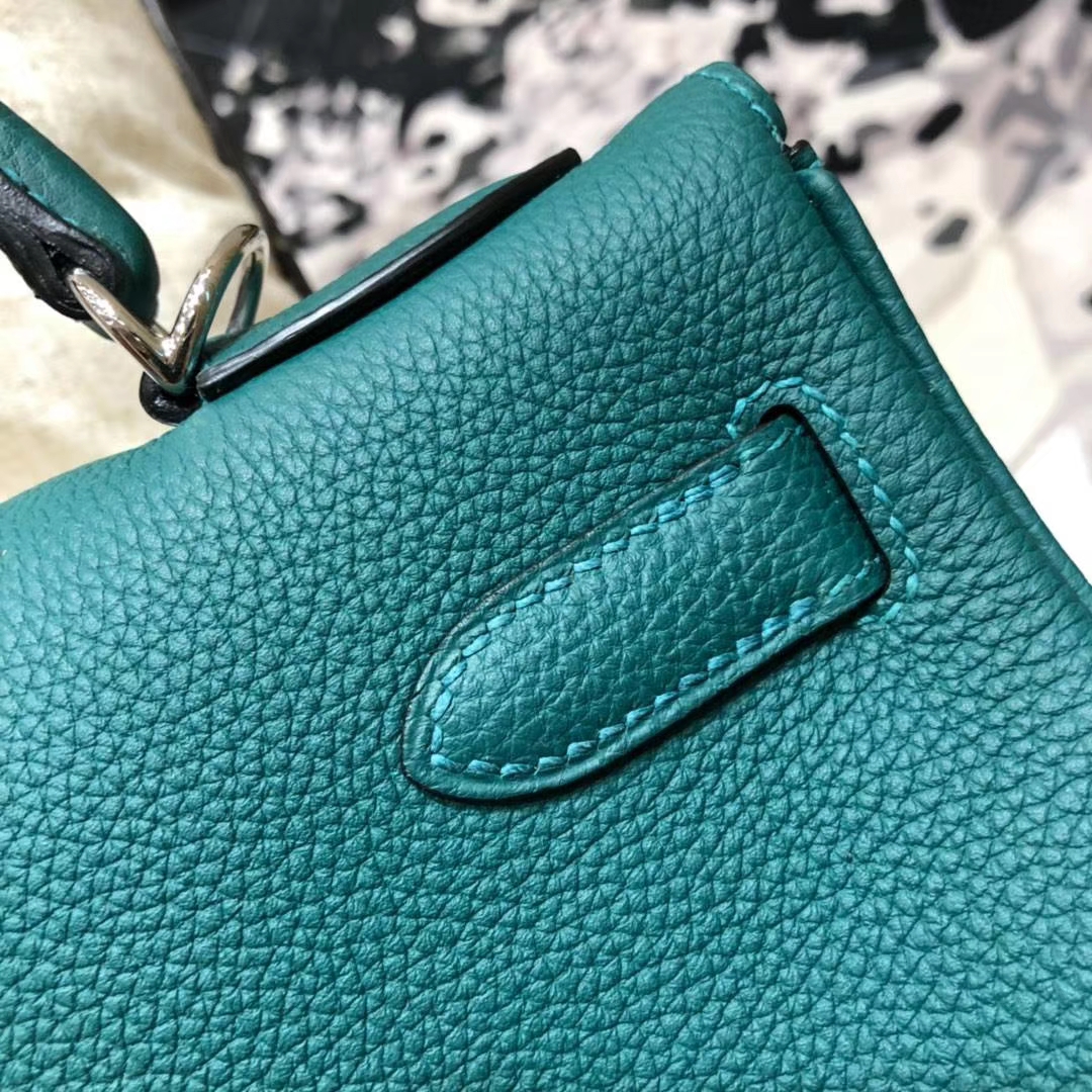广州包包批发 Hermes爱马仕孔雀绿原厂小牛皮内缝凯莉包Kelly32CM 银扣
