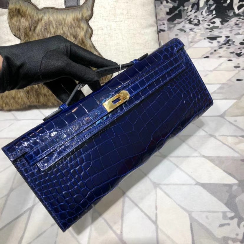 爱马仕晚宴包 Hermes Kelly Cut 电光蓝亮光尼罗鳄鱼皮手拿包 金扣