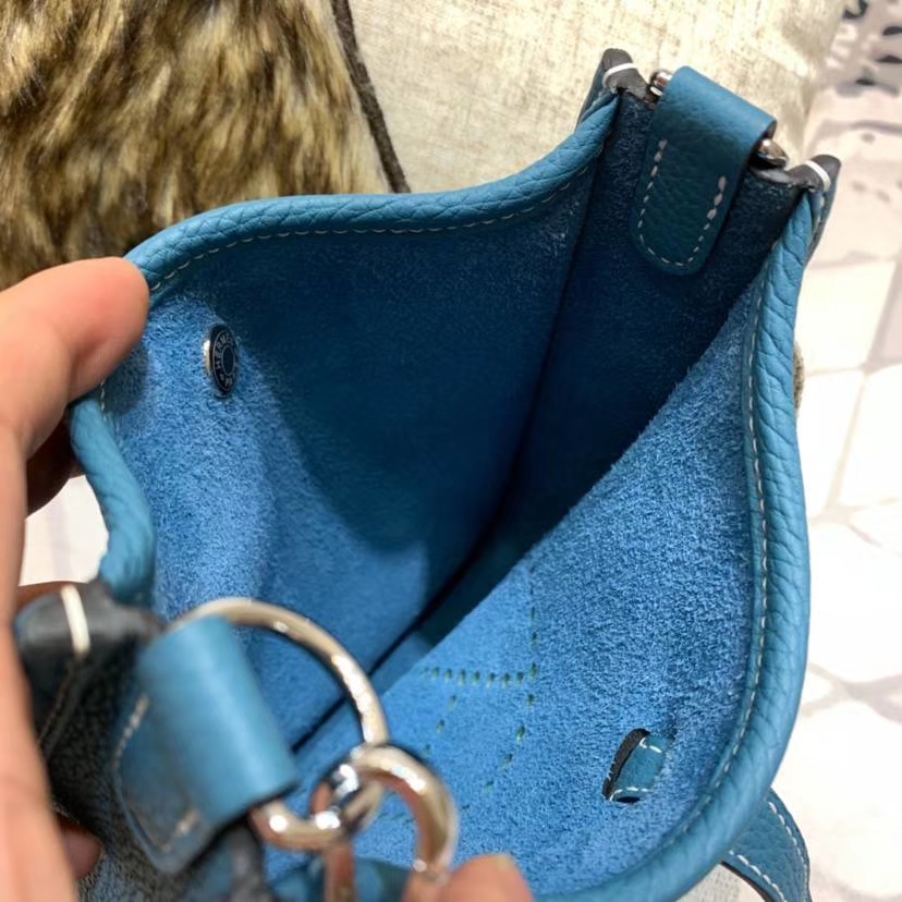 Hermes Evelyne17CM 爱马仕牛仔蓝原厂Togo牛皮伊芙林单肩斜挎包包 银扣