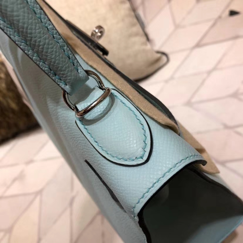 爱马仕Kelly包包 Hermes马卡龙蓝顶级Epsom牛皮凯莉包Kelly28CM 银扣