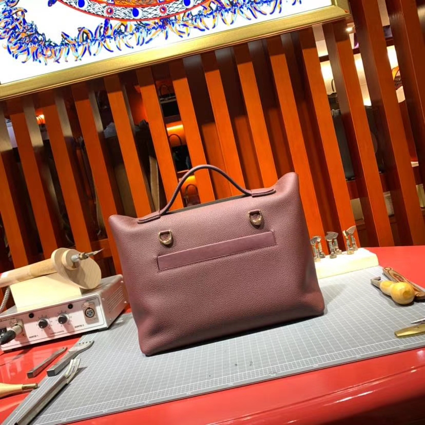 Hermes包包价格 爱马仕57波尔多酒红法国Togo牛皮新款Kelly女包29cm 金扣