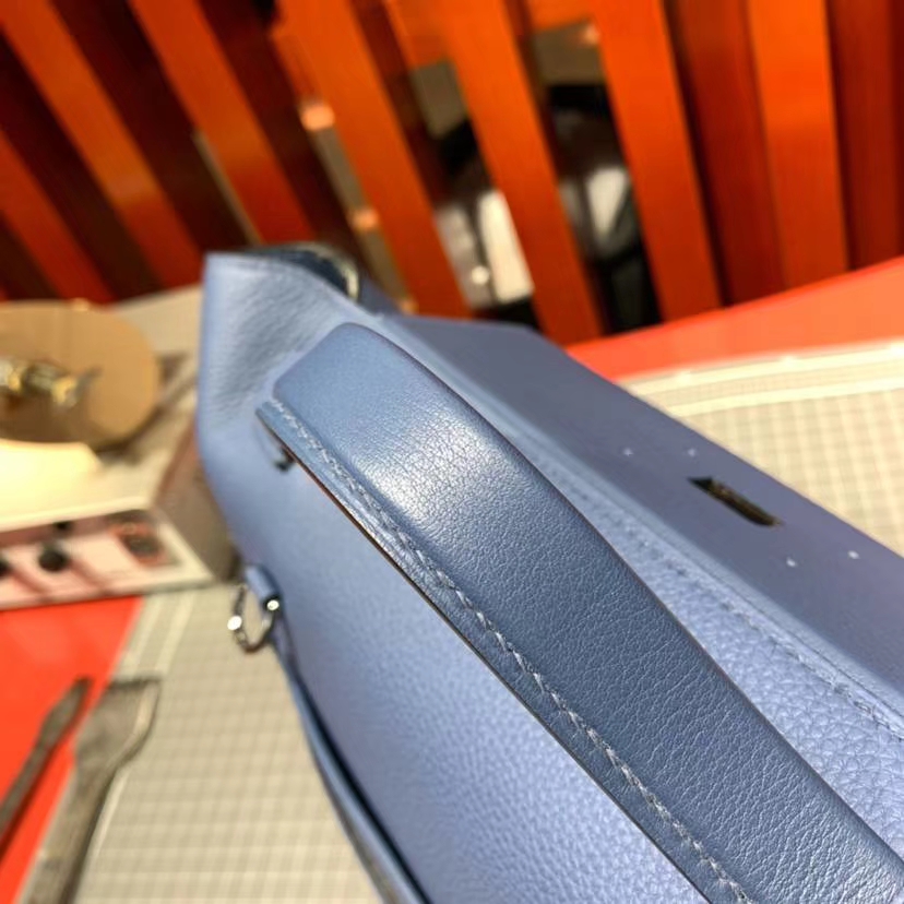 爱马仕新款女包 Hermes玛瑙蓝R2 Blue Agate法国原产Togo皮Kelly29cm 银扣