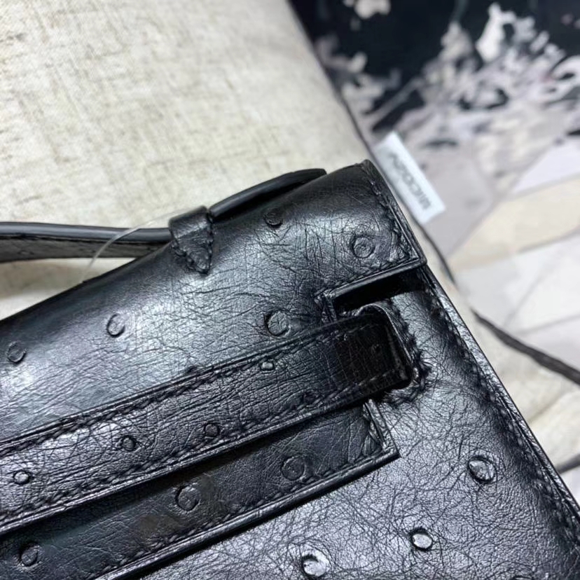 爱马仕晚宴手包 Hermes黑色南非鸵鸟皮Minikelly Pochette迷你凯莉包 金扣