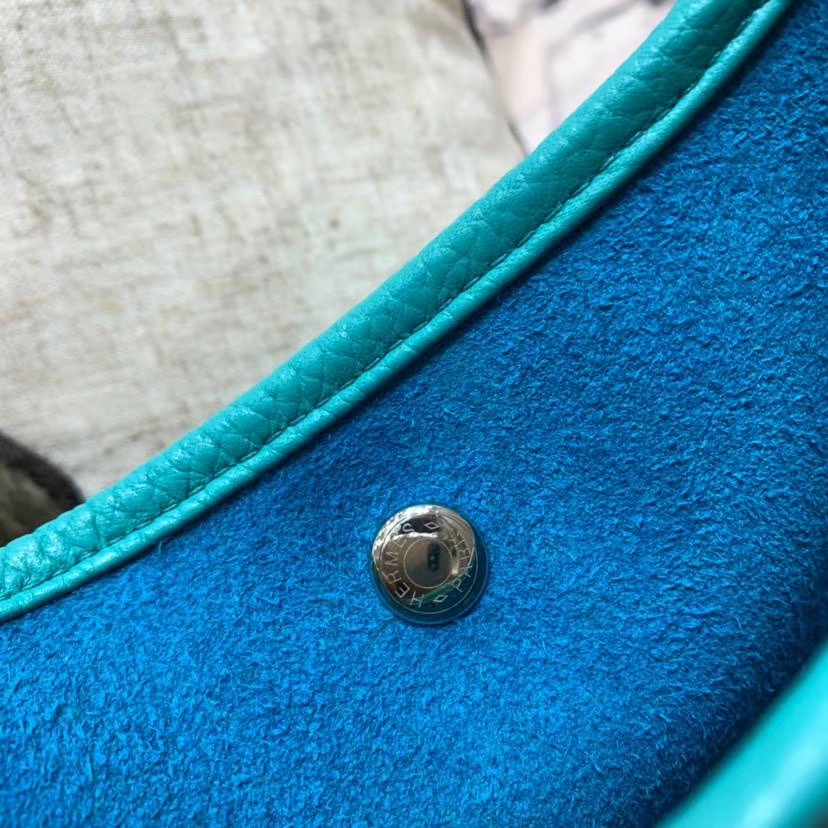 爱马仕包包官网 Hermes Evelyne17CM 孔雀蓝原厂Togo牛皮伊芙林斜挎包