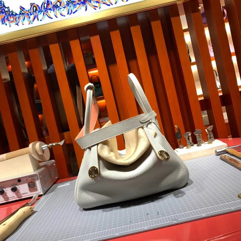 爱马仕拼色琳迪包 Hermes Lindy26CM 珍珠灰拼龙虾粉原厂Togo牛皮 金扣