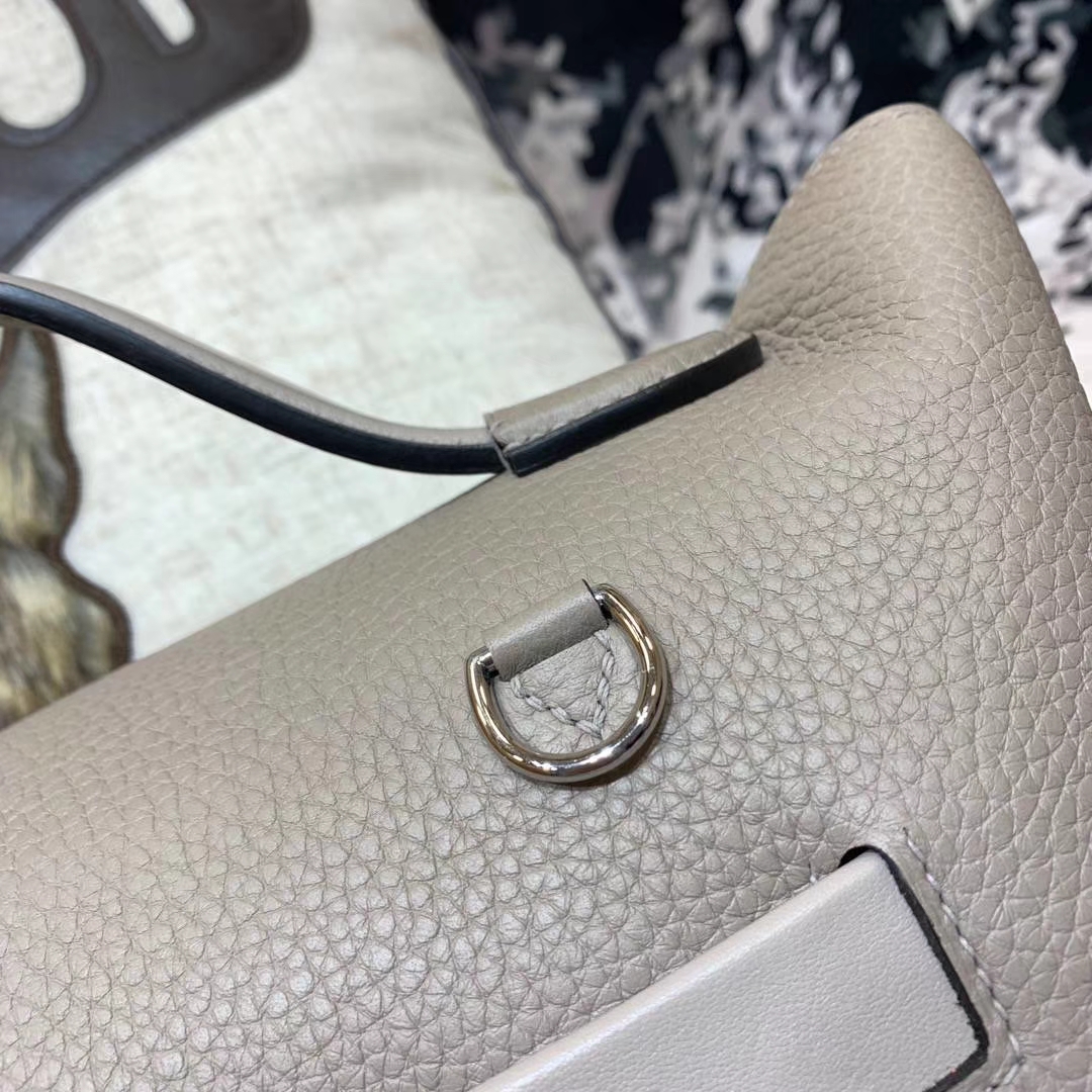 爱马仕包包价格 Hermes Kelly24-24 灰色顶级Togo牛皮新款凯莉包 银扣