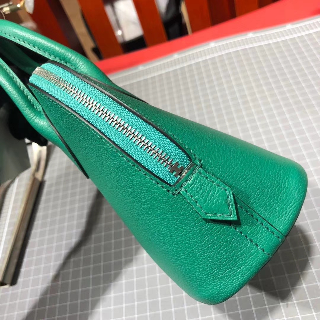 广州包包批发 Hermes爱马仕孔雀绿进口顶级山羊皮mini Bolide迷你保龄球包 银扣