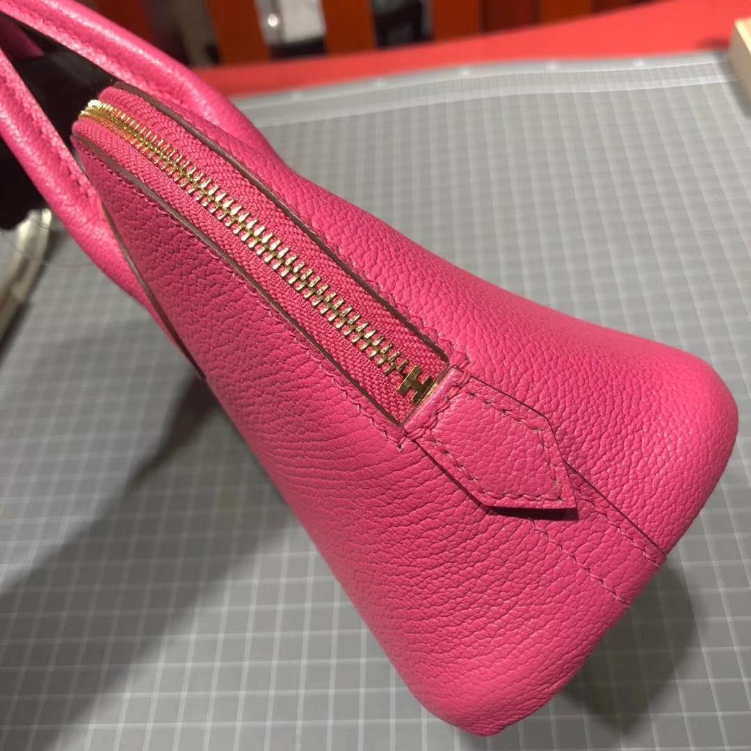 爱马仕迷你保龄球包 Hermes Mini Bolide玫红色山羊皮新款手提女包 金扣