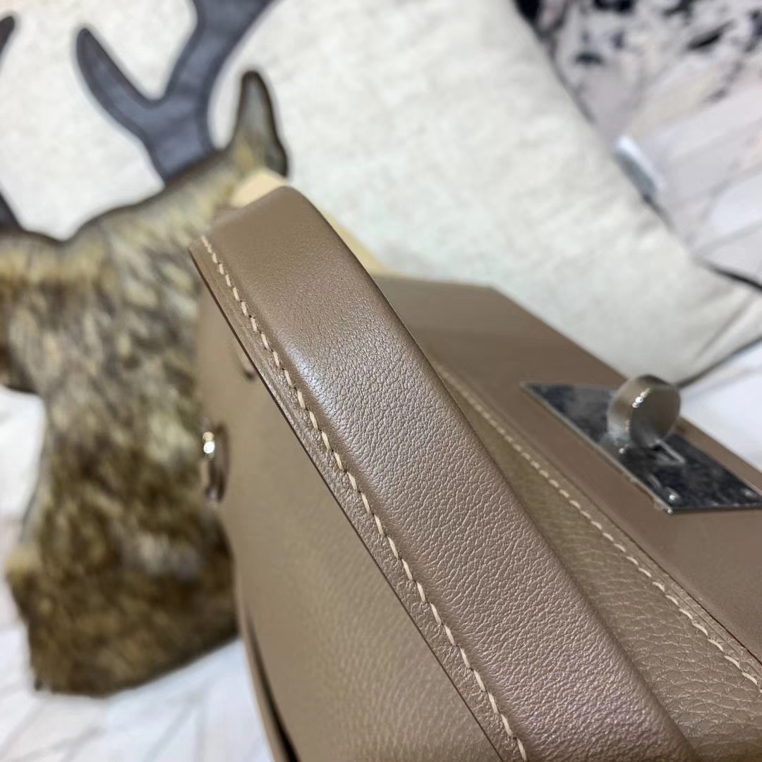 Hermes Kelly24-24 爱马仕新款凯莉包 大象灰Togo牛皮 银扣