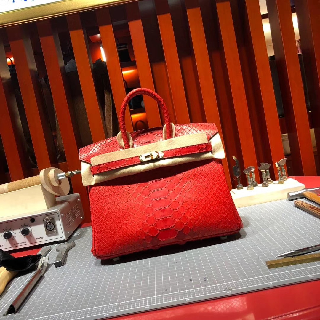 爱马仕Birkin女包 Hermes Birkin25CM S5番茄红非洲蛇皮铂金包 金扣