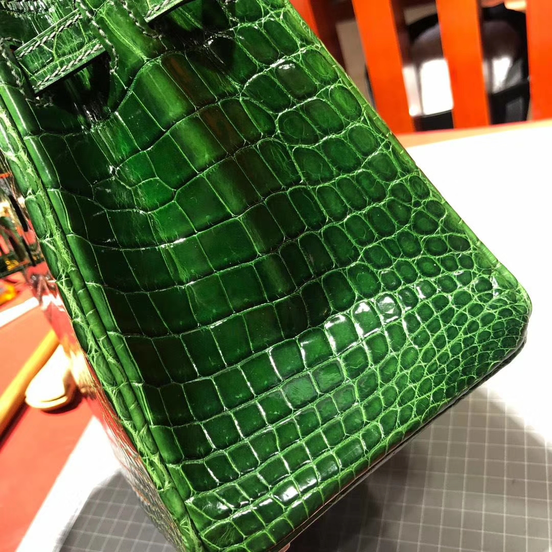 Hermes女包批发 爱马仕祖母绿法国尼罗鳄鱼皮Birkin25CM铂金包 金扣