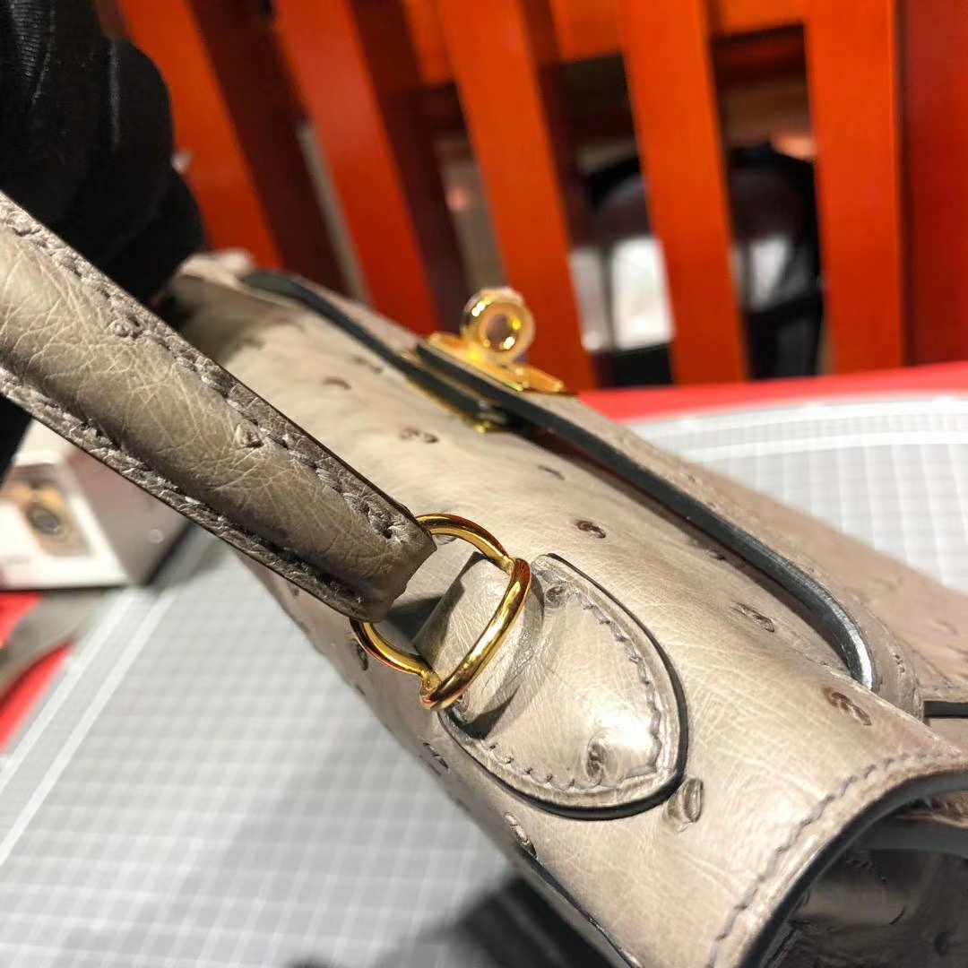 Hermes Kelly25CM 爱马仕慕斯灰顶级南非鸵鸟皮凯莉包 金扣