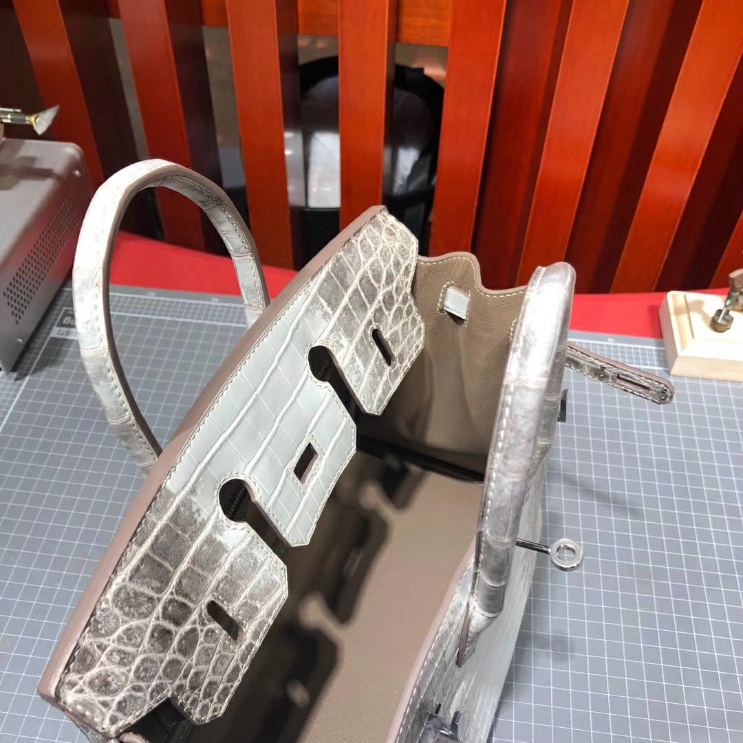 爱马仕包包定制 Hermes法国喜马拉雅鳄鱼皮铂金包Birkin25CM 银扣