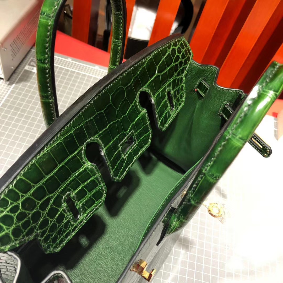 Hermes女包批发 爱马仕祖母绿法国尼罗鳄鱼皮Birkin25CM铂金包 金扣