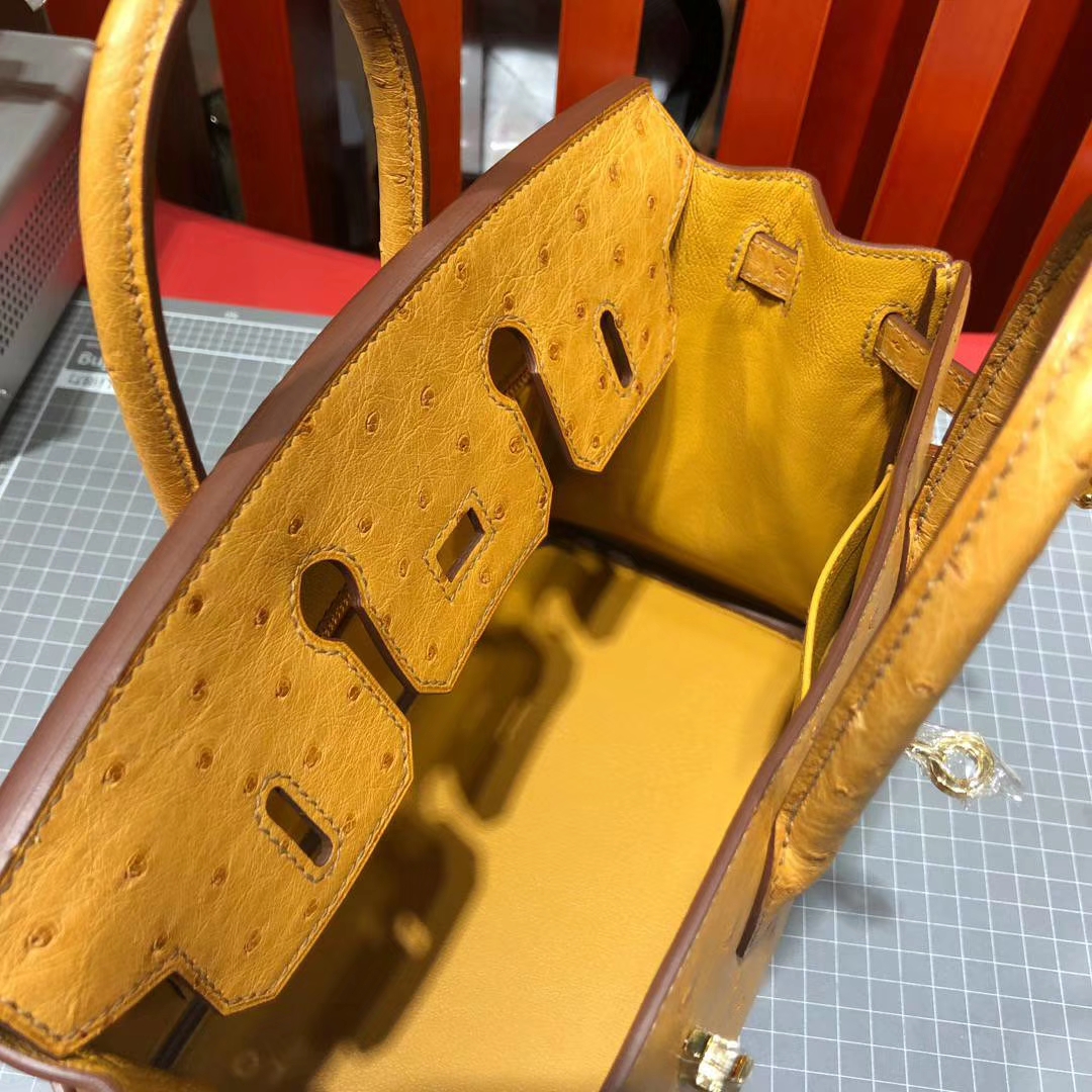 爱马仕铂金包价格 Hermes Birkin25CM 琥珀黄南非鸵鸟皮 金扣