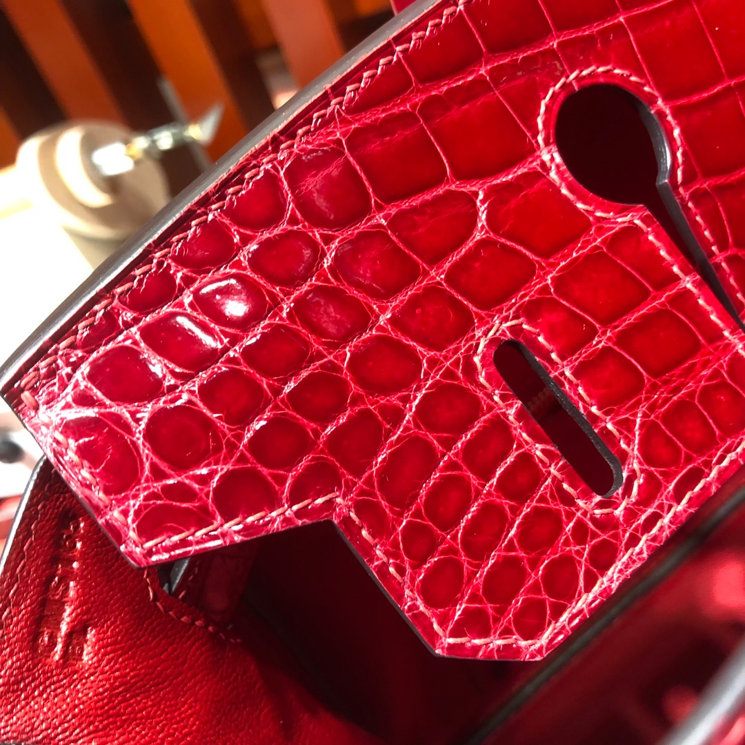 Hermes Birkin30CM 爱马仕95法拉利红亮面尼罗鳄鱼皮铂金包 金扣