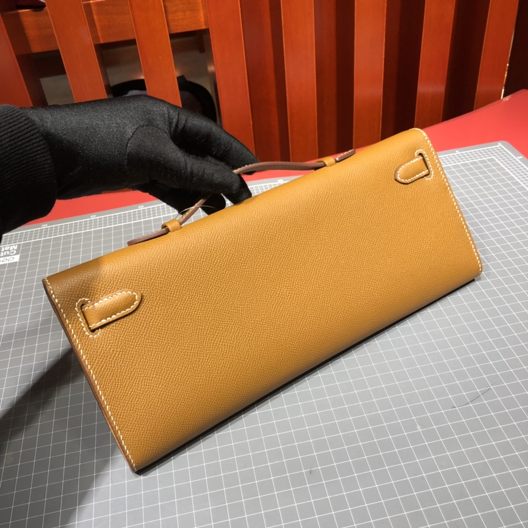 Hermes Kelly Cut 爱马仕土黄色顶级Epsom牛皮晚宴包手拿包 银扣