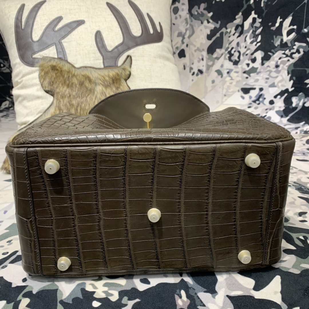 Hermes Lindy30CM 爱马仕深啡色雾面鳄鱼皮琳迪包单肩包 金扣