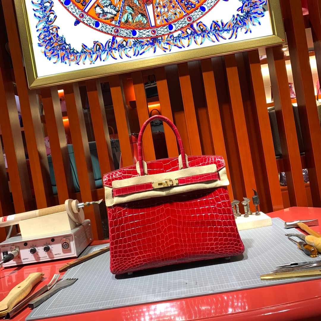 Hermes Birkin30CM 爱马仕95法拉利红亮面尼罗鳄鱼皮铂金包 金扣