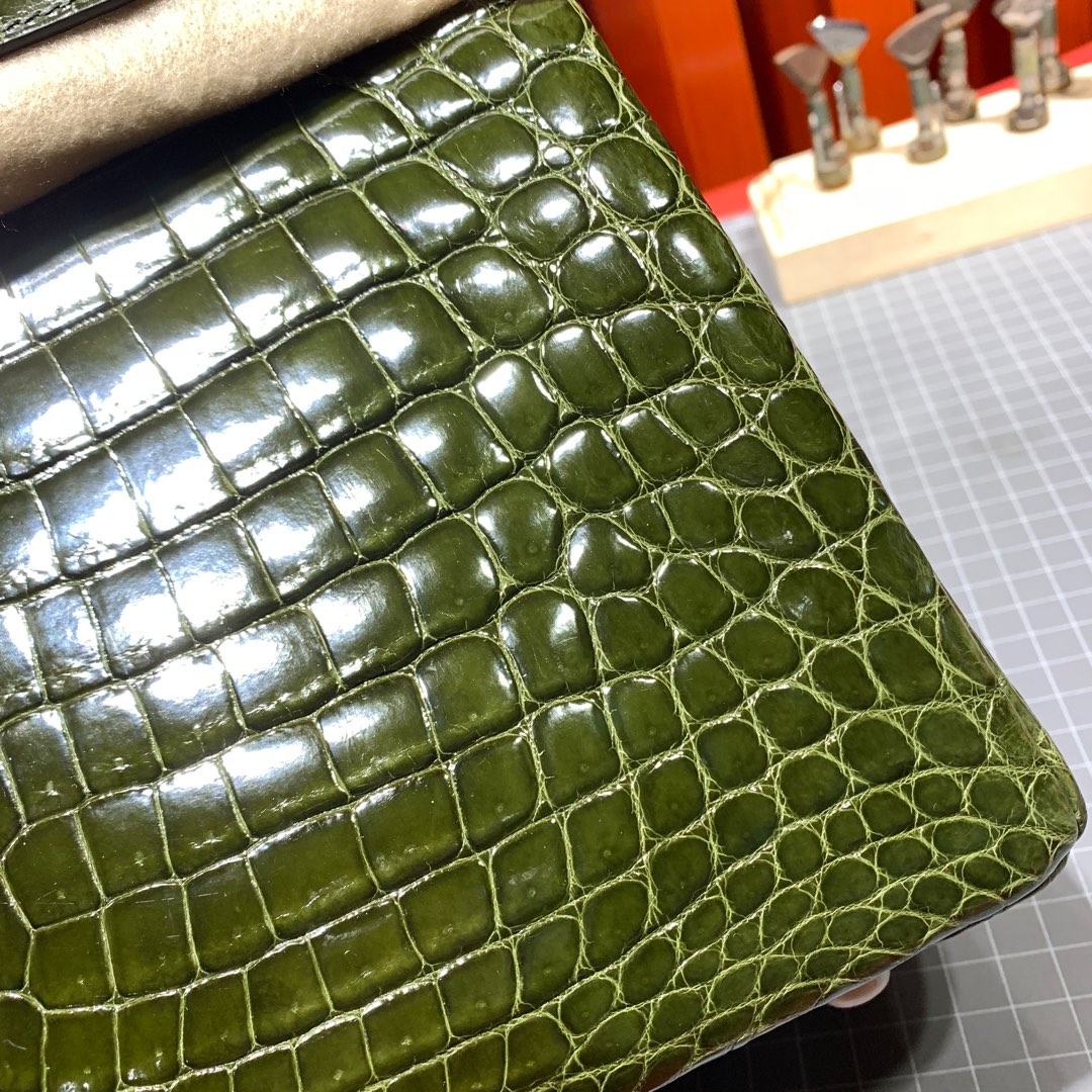 顶尖工艺 Hermes爱马仕铂金包 61橄榄绿亮面尼罗鳄鱼皮Birkin30CM 金扣