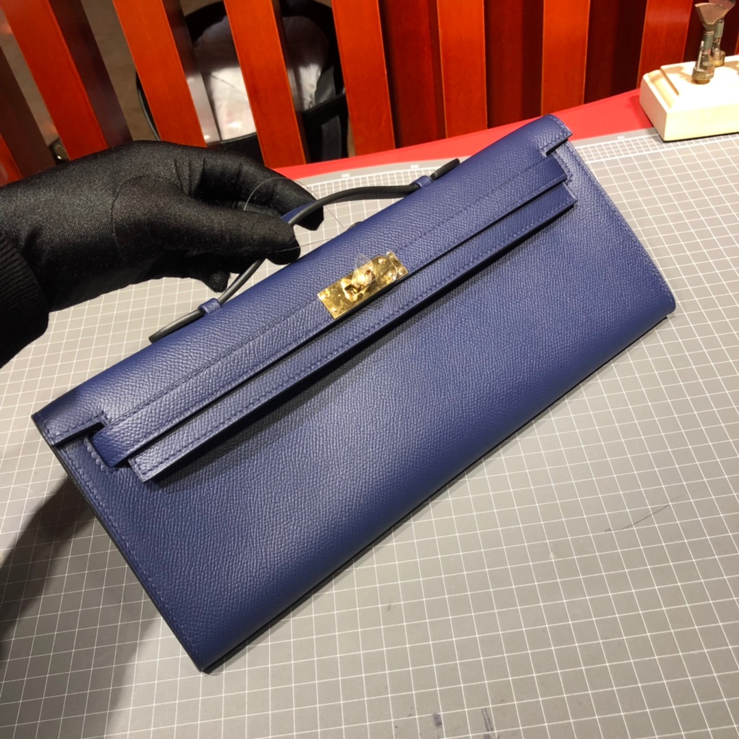 爱马仕Kelly Cut手包 Hermes进口掌纹牛皮女款晚宴包 宝石蓝 金扣