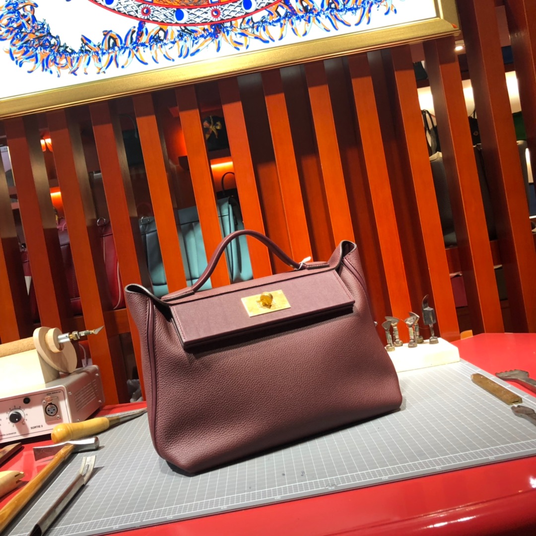 广州白云皮具城 Hermes爱马仕波尔多酒红法国小牛皮24-24Kelly凯莉包29CM 金扣