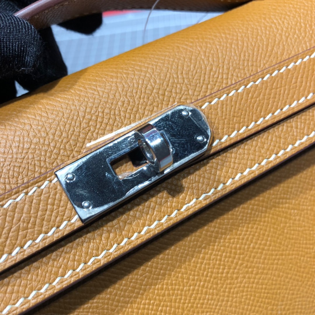 Hermes Kelly Cut 爱马仕土黄色顶级Epsom牛皮晚宴包手拿包 银扣