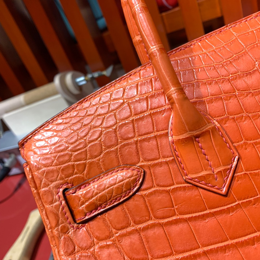 全手工缝制 Hermes爱马仕橙色雾面鳄鱼皮铂金包Birkin30CM 金扣