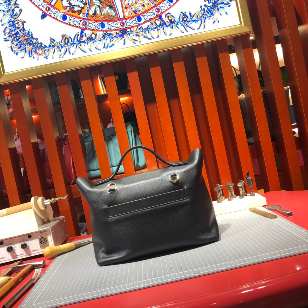 爱马仕新款凯莉包 Hermes 24-24Kelly29CM 黑色进口Swift牛皮手提包 金扣