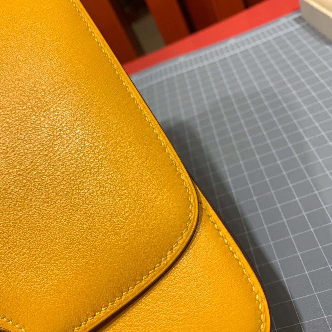 爱马仕新款女包 Hermes Constance2002 9D琥珀黄Evecolour牛皮新款康斯坦包