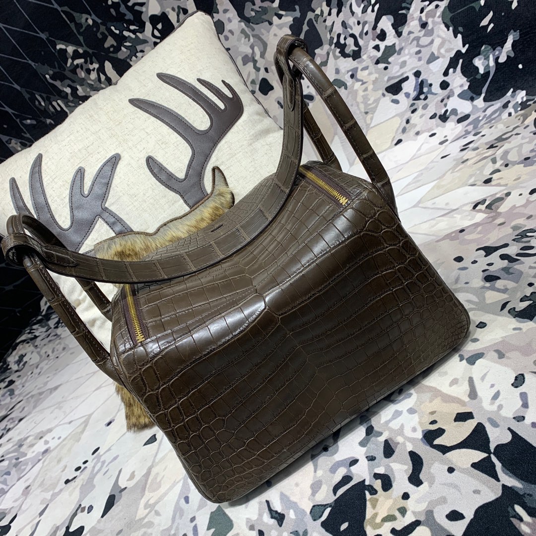 Hermes Lindy30CM 爱马仕深啡色雾面鳄鱼皮琳迪包单肩包 金扣