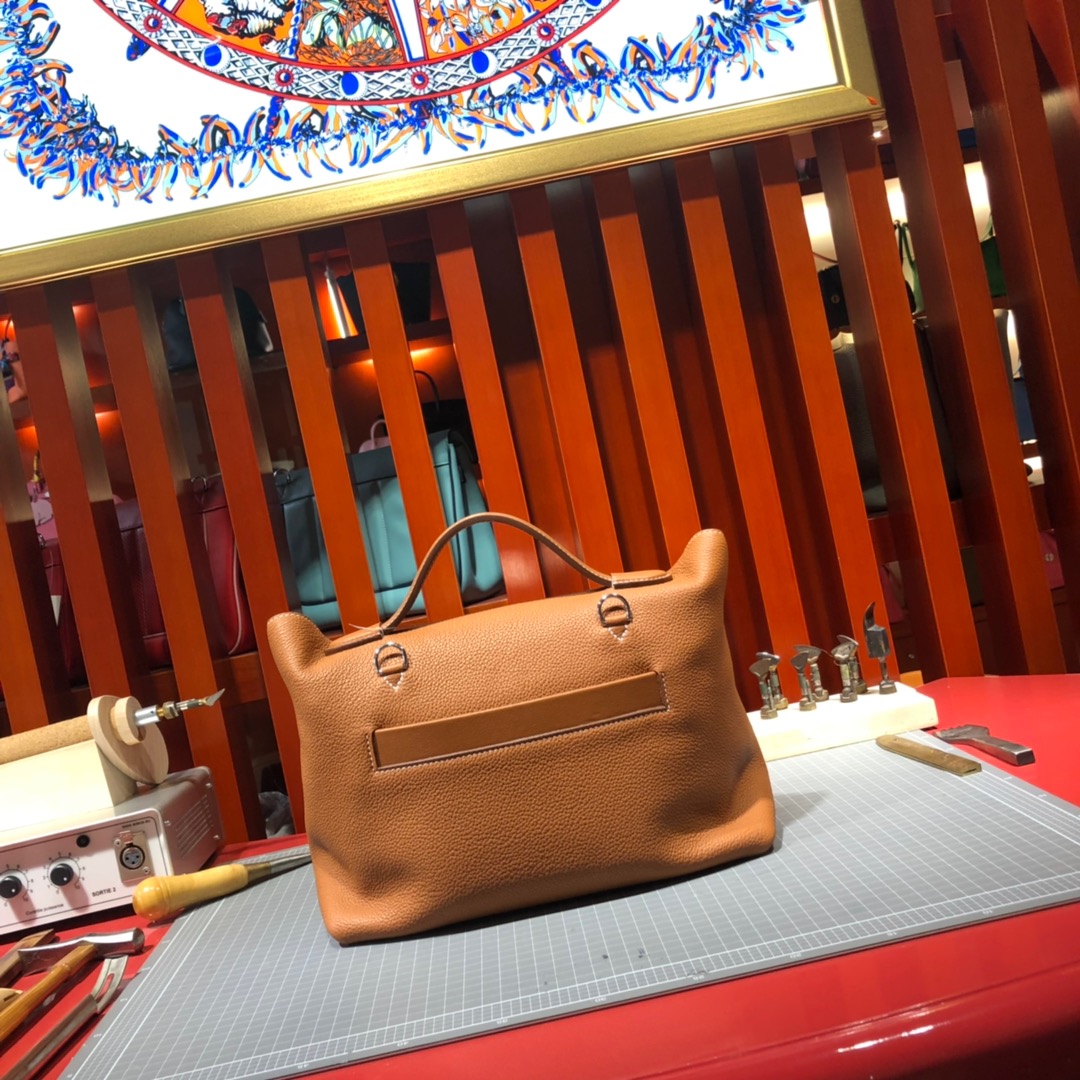 Hermes新款女包 爱马仕土黄色Taurillon maurice皮24-24Kelly新款凯莉包29CM 银扣