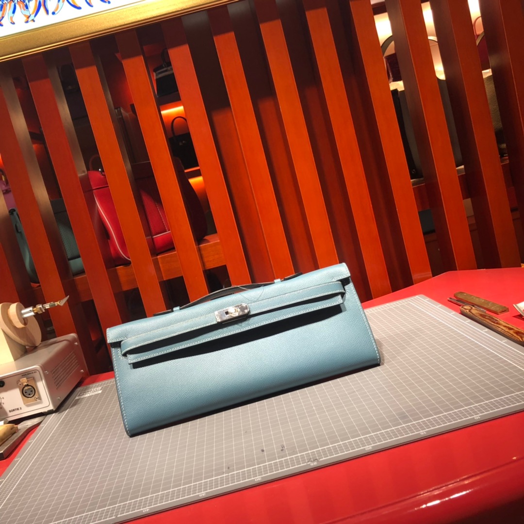 Hermes Kelly Cut 爱马仕牛仔蓝顶级Epsom牛皮女士手拿包晚宴包 银扣
