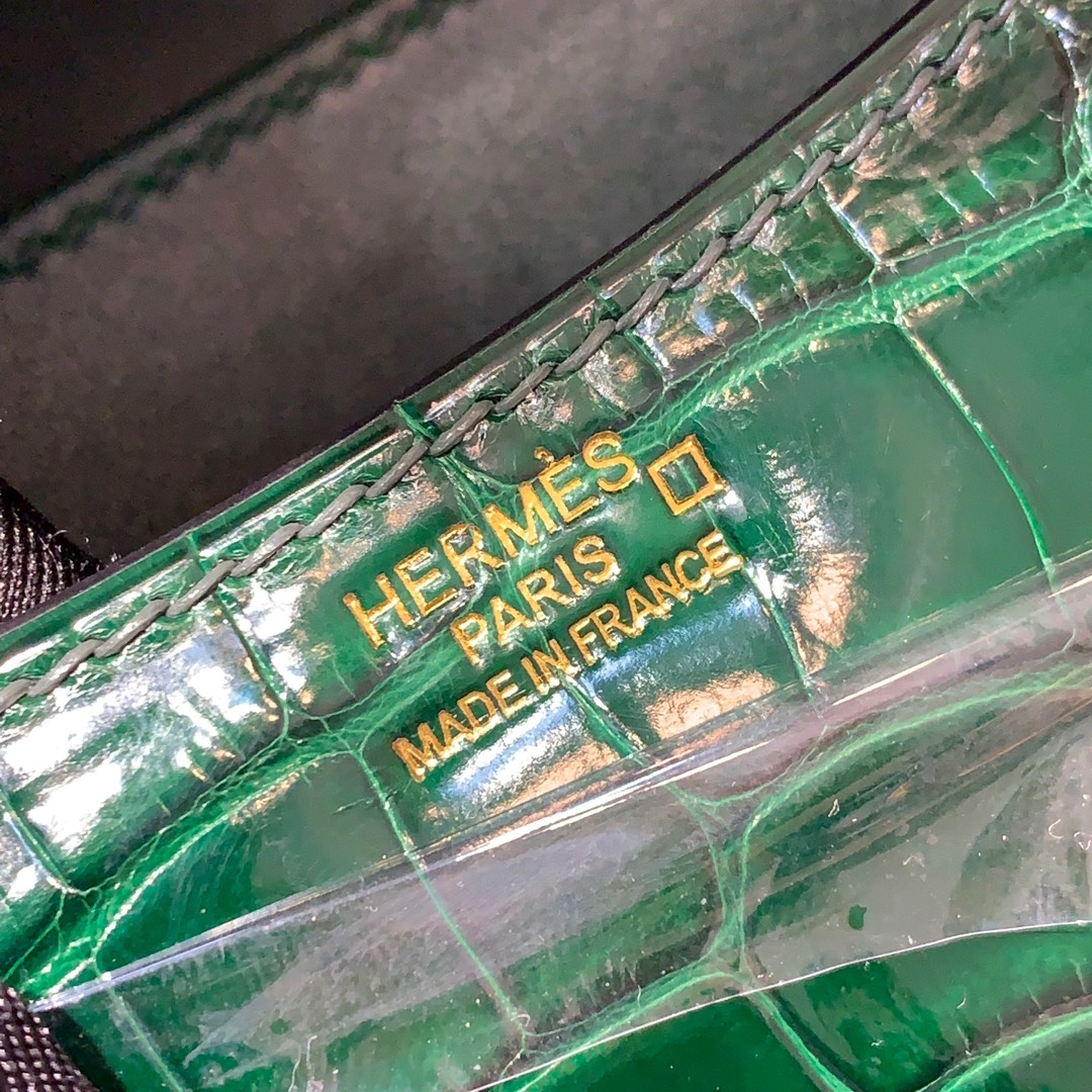 爱马仕康斯坦包 Hermes Constance19CM 祖母绿亮光鳄鱼皮斜挎女包 金扣