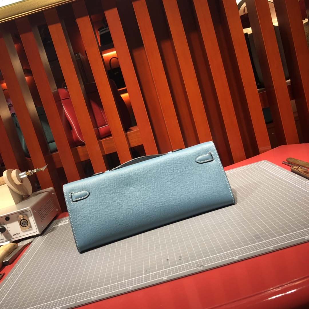 Hermes Kelly Cut 爱马仕牛仔蓝顶级Epsom牛皮女士手拿包晚宴包 银扣