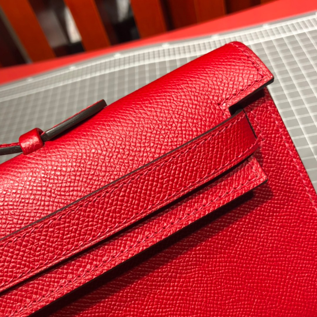 爱马仕钱包批发 Hermes Kelly Cut 大红色顶级掌纹牛皮手拿包晚宴包 金扣