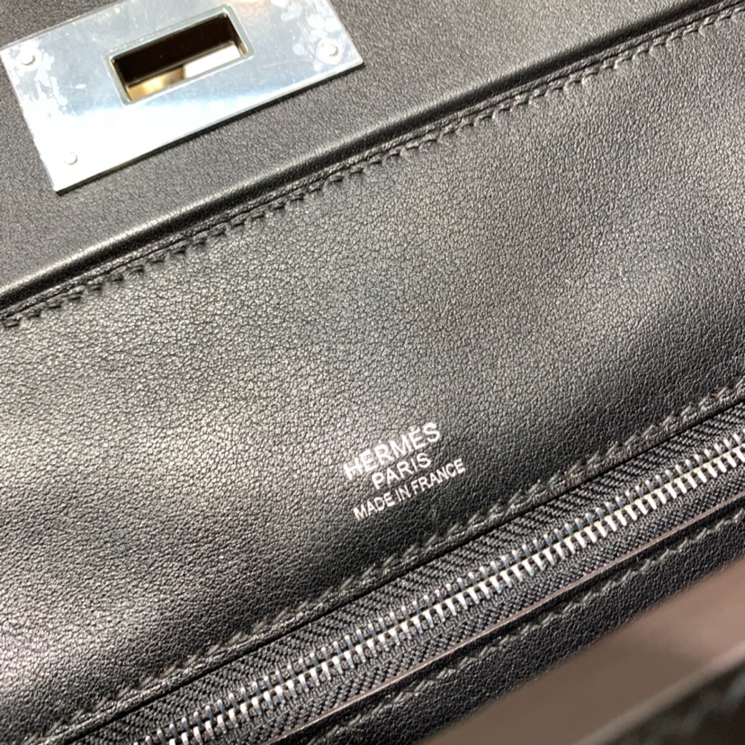 爱马仕新款女包 Hermes Kelly24-24 Q5中国红拼89黑色拼色手提包29CM 银扣
